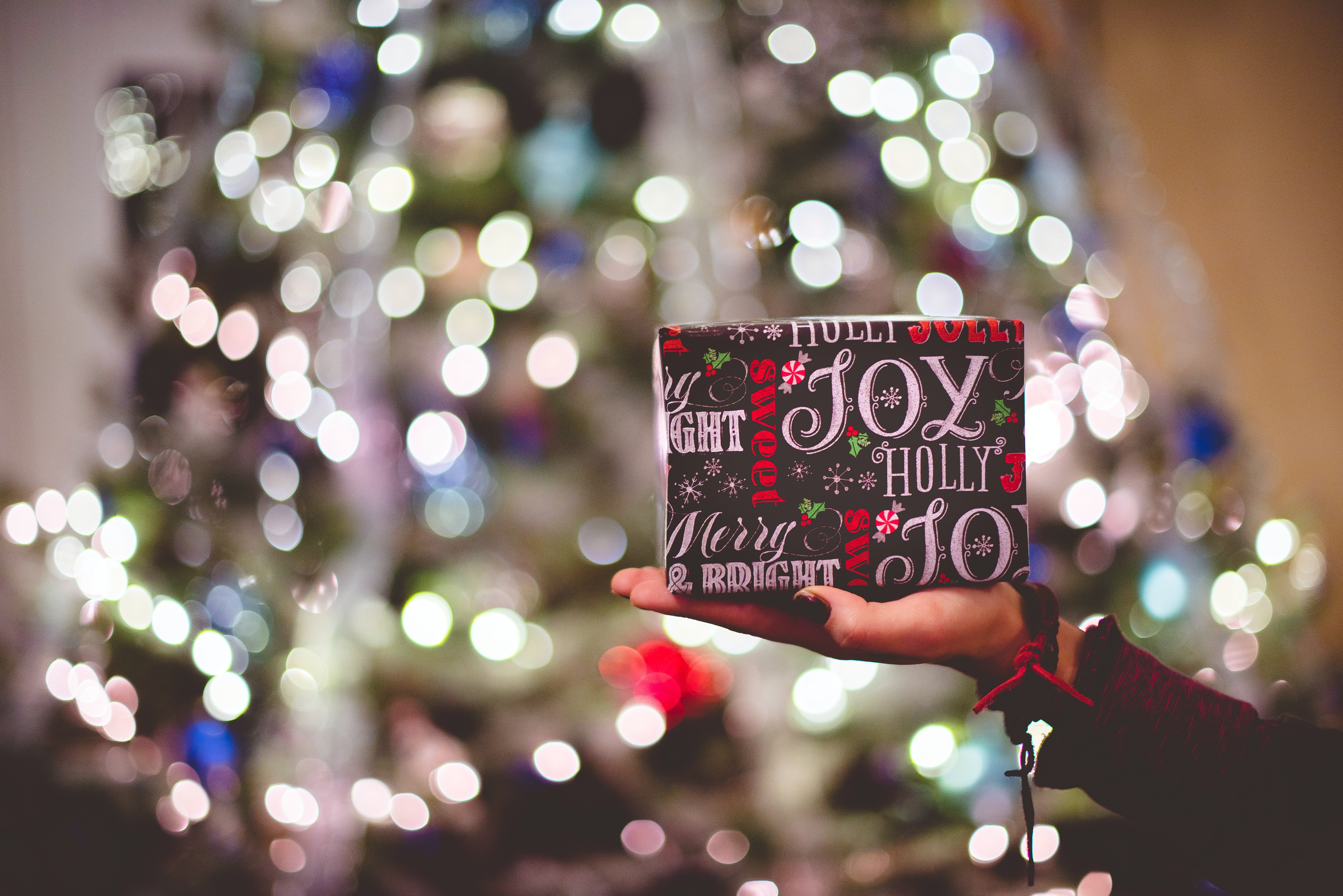 Christmas Brunch In Dubai 2026 | Best Festive Dining & Celebration Guide