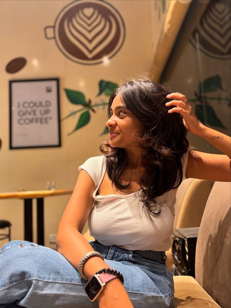 Aisha Khan