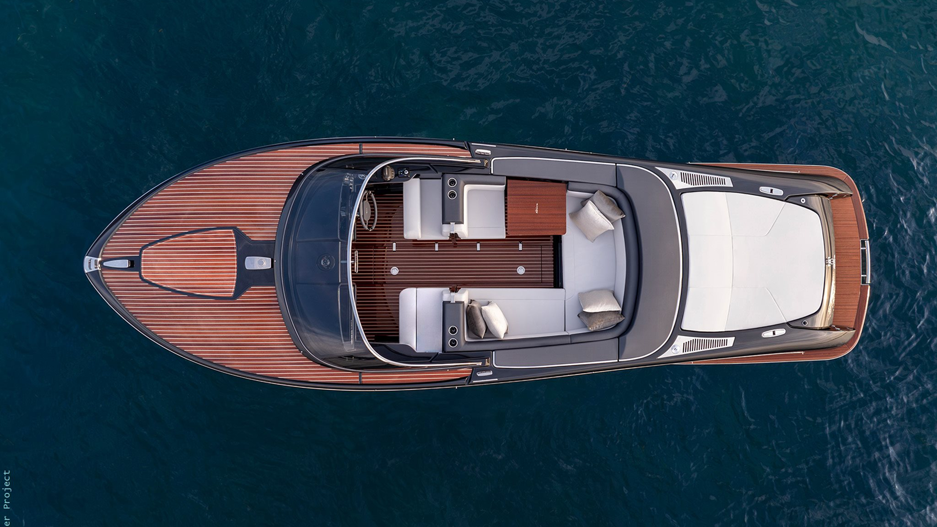 27 ft Riva Iseo