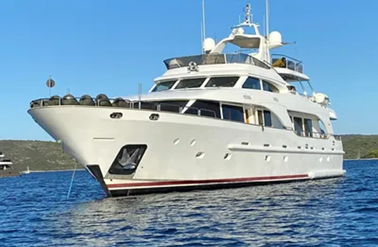 100 ft Benetti Tradition