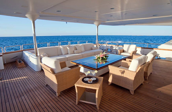 164 ft Benetti