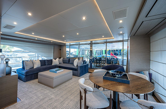132 ft Benetti Oasis