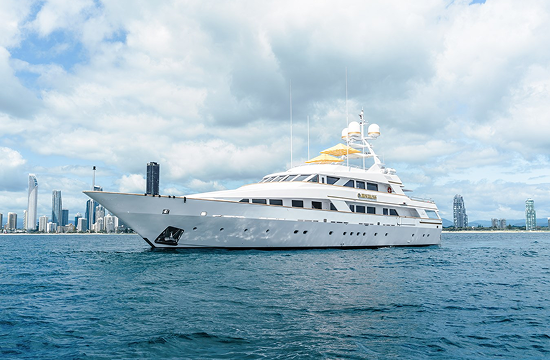 151 ft Benetti