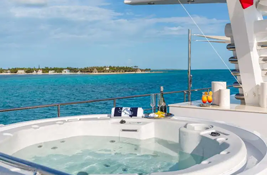151 ft Benetti