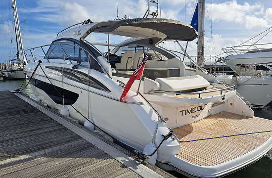 43 ft Princess V40